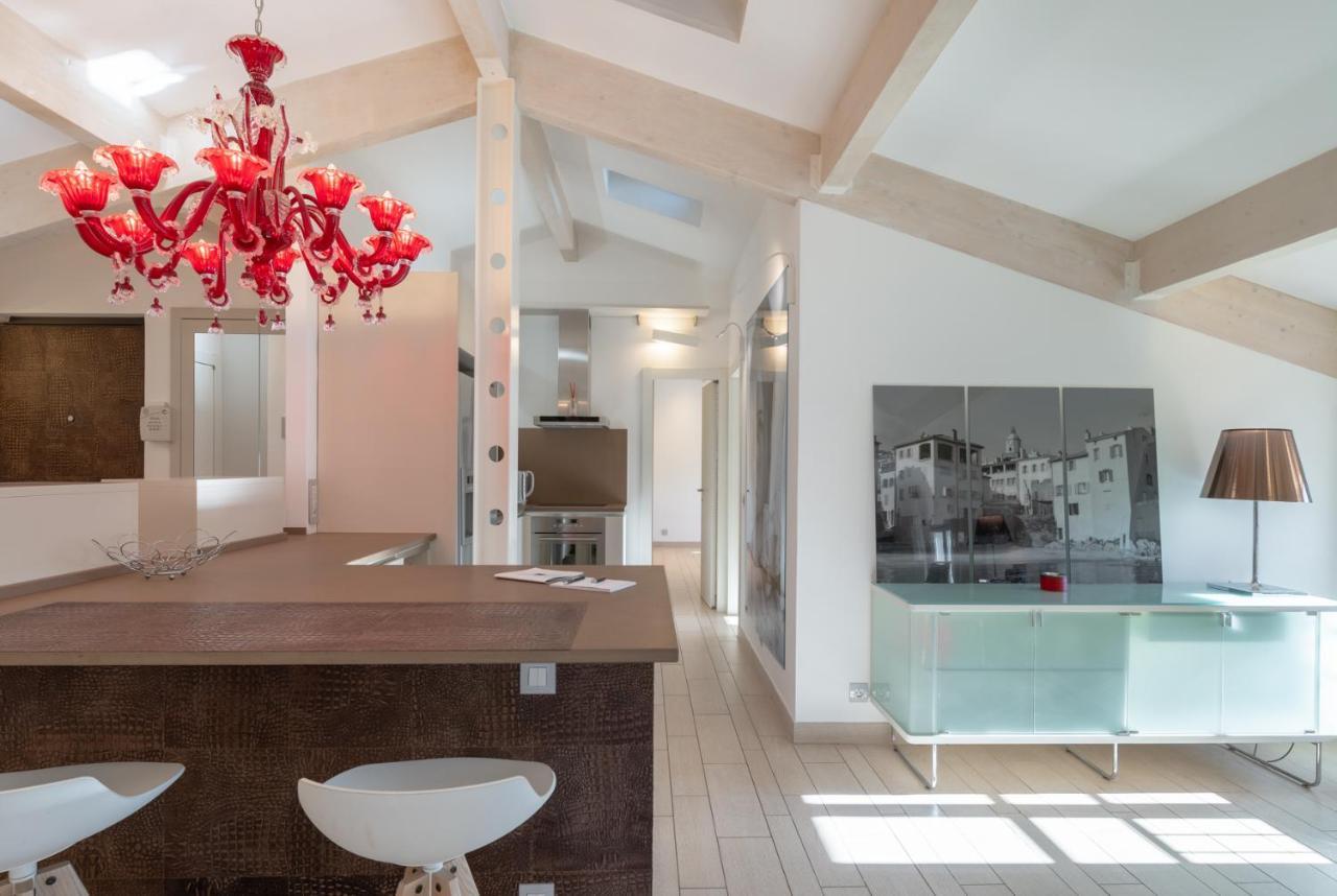 Appartement Delice A Saint-Tropez Exterior photo
