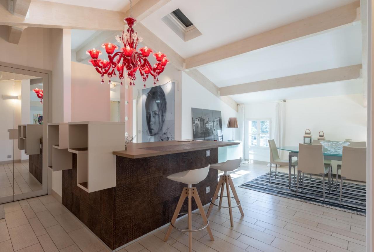 Appartement Delice A Saint-Tropez Exterior photo