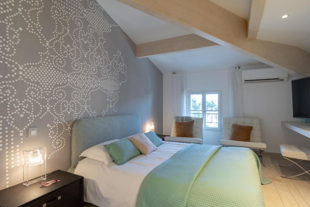 Appartement Delice A Saint-Tropez Exterior photo